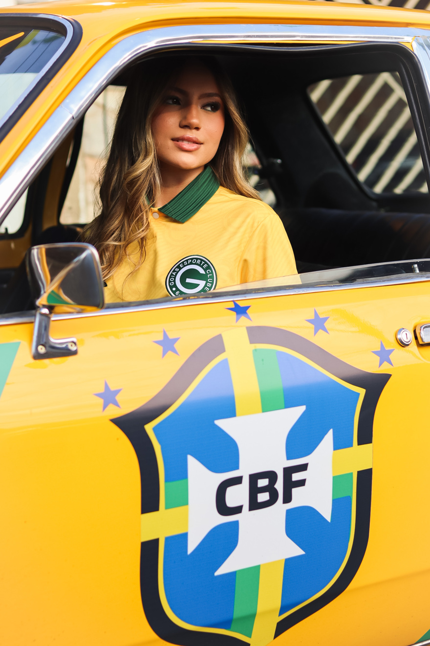 Goiás apresenta nova camisa em campanha que celebra a brasilidade e a paixão pelo futebol