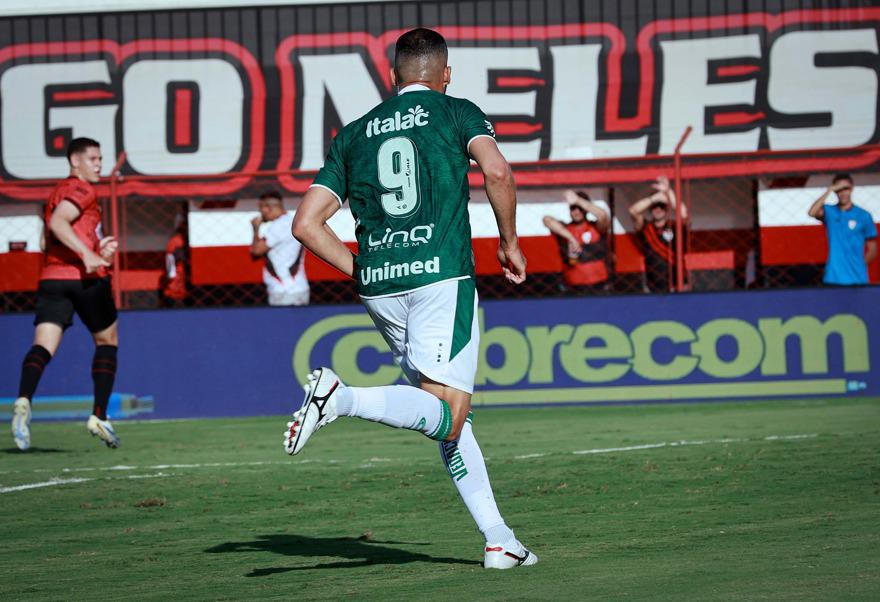 Goiás empata com o Atlético-GO no clássico e soma mais um ponto na Série B