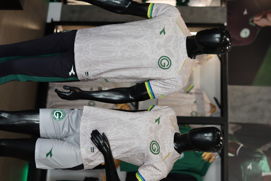 Goiás lança camisa especial em homenagem à Romaria do Divino Pai Eterno