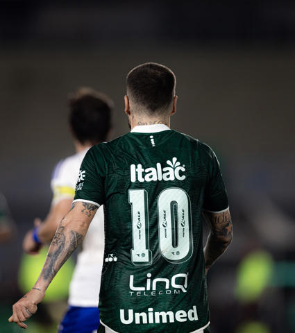 Italac é a nova patrocinadora do Goiás