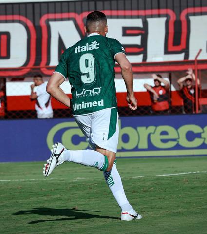 Goiás empata com o Atlético-GO no clássico e soma mais um ponto na Série B
