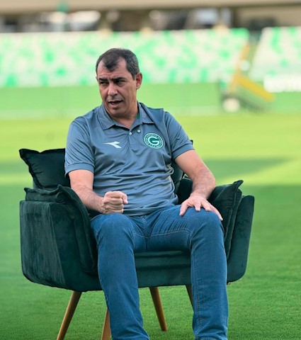 Fábio Carille inicia trabalho no Goiás e projeta acesso à Série A