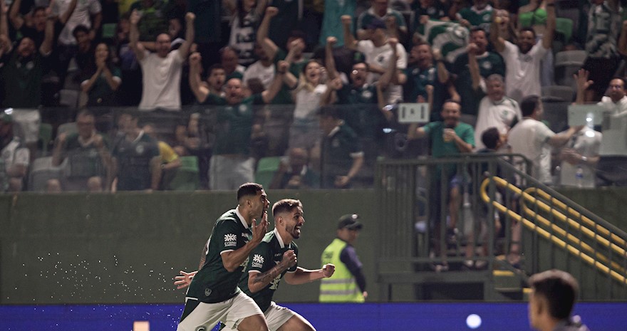 Goiás vence o América-MG no Estádio Hailé Pinheiro