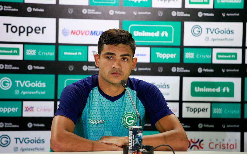 Júnior Brandão é oficialmente apresentado