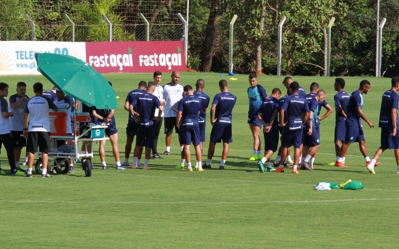 Goiás intensifica parte tática já de olho na estreia do Goianão