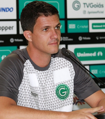 Maurício Barbieri concedeu coletiva nesta sexta-feira
