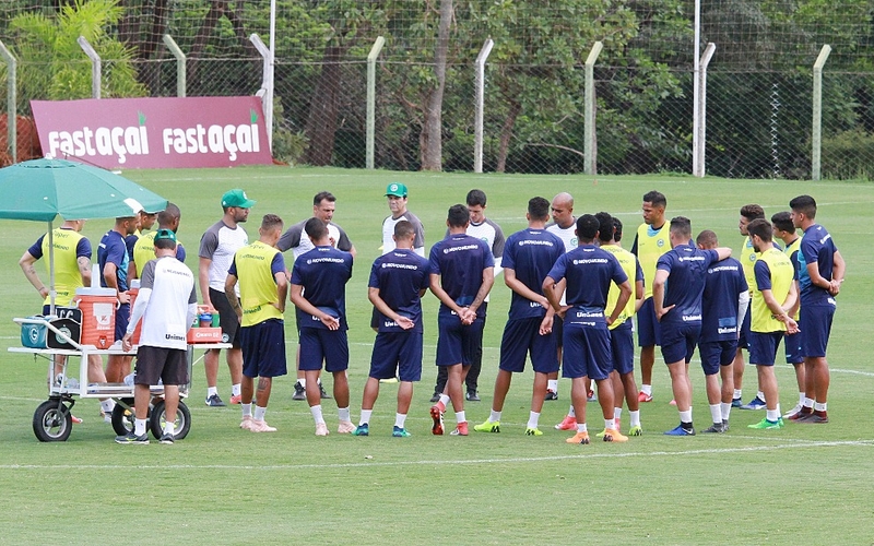 Sem descanso, Goiás treina de olho na segunda rodada