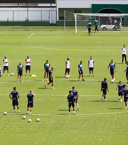 Goiás pronto para o clássico