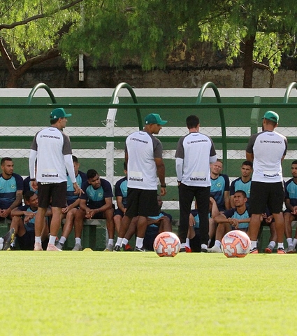 Goiás se reapresenta depois de folga no meio da semana