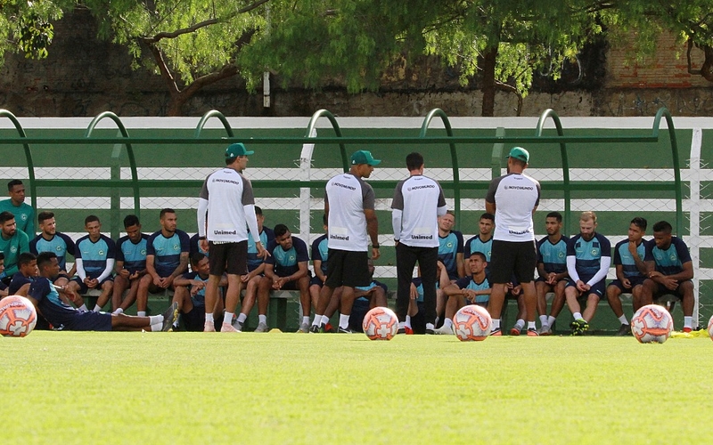 Goiás se reapresenta depois de folga no meio da semana