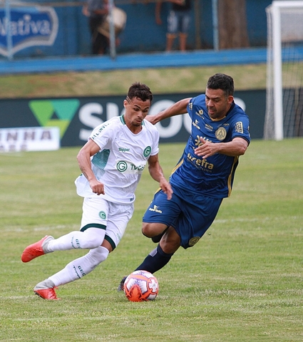 Goiás vence Aparecidense no primeiro encontro das quartas de final