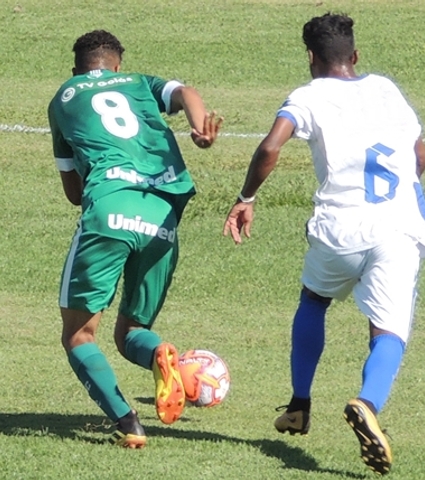 Sub-17 vence por 5 a 0 em Hidrolândia e segue 100%