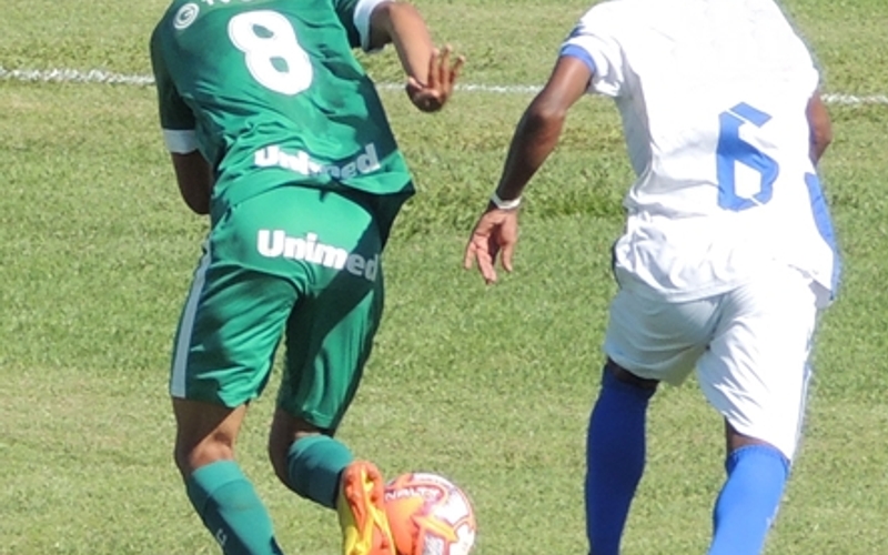 Sub-17 vence por 5 a 0 em Hidrolândia e segue 100%