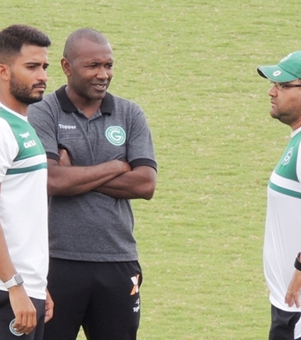 Sub-17 100%: Zé Carlos avalia ótimo início de temporada
