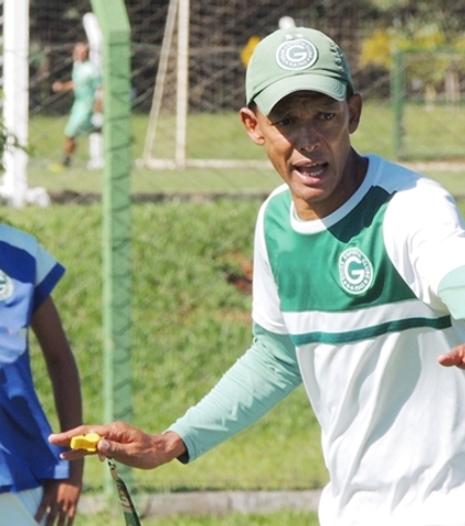 Rubens Carlos avalia evolução da equipe Sub-14 do Goiás
