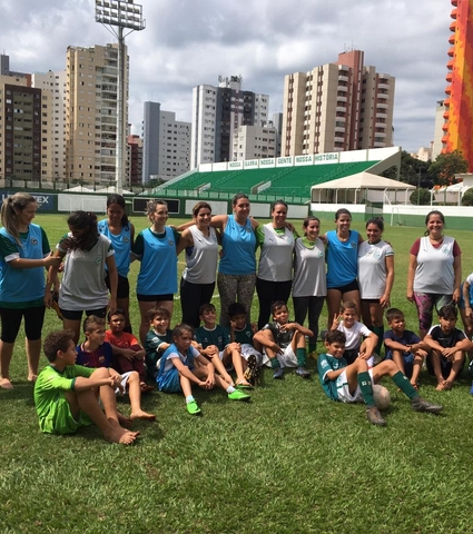 Iniciação esportiva promove evento com as mamães do Sub-12 e Sub-11