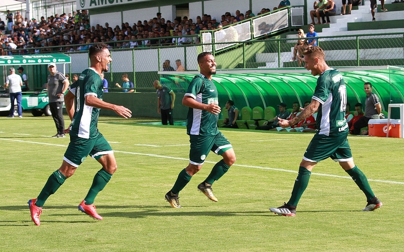 Goiás estreia com vitória | Goiás 2 x 1 Santos