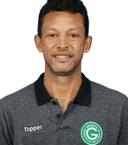 Profissional da base esmeraldina se qualifica em curso da CBF