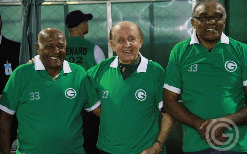 1967 – 2019: Ex-atletas, dirigentes e torcedores recebem linda homenagem na Serrinha