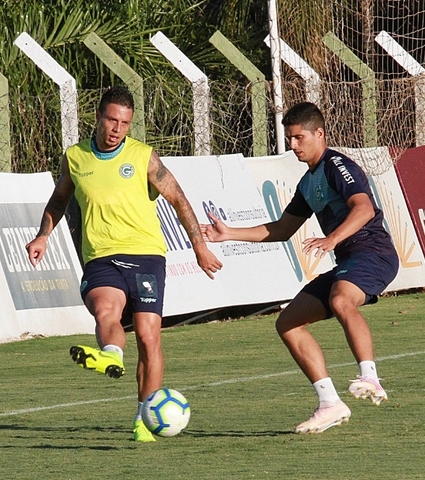 Confira galeria de imagens dos treinamentos no CT Edmo Pinheiro