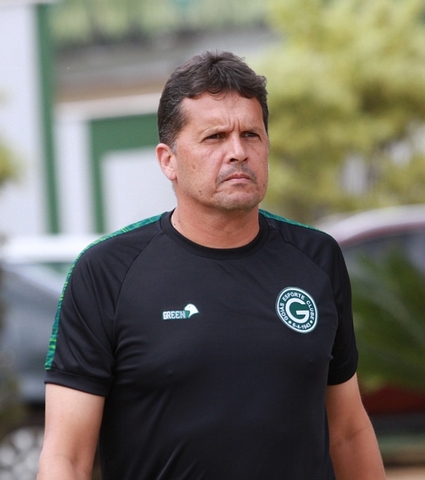 Goiás faz penúltimo treino antes de enfrentar o Galo
