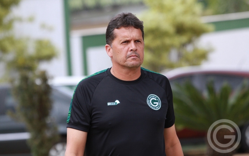 Goiás faz penúltimo treino antes de enfrentar o Galo