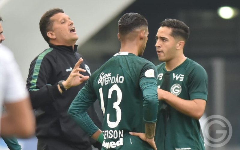 Claudinei Oliveira não é mais o técnico do Goiás