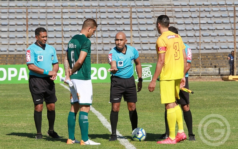 Goiás estreia com empate na Copa Verde
