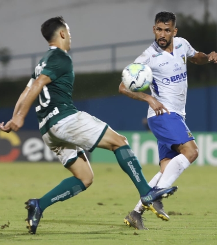 Goiás vence o Santo André e classifica na Copa do Brasil