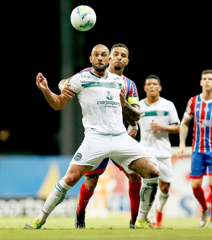 Guerreiro, Fernandão chegou ao sétimo gol com a camisa do Goiás