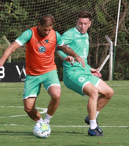 Confira a galeria de imagens do treino de quinta (11), no CT Edmo Pinheiro