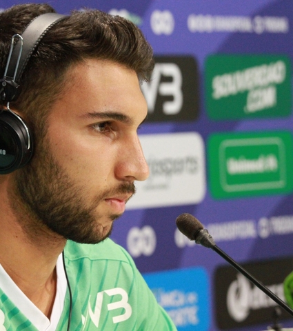 Coletiva | Volante Henrique Lordelo