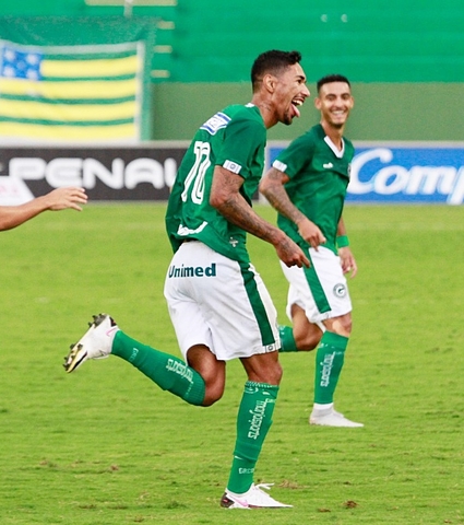 Confira galeria de imagens da vitória esmeraldina no clássico