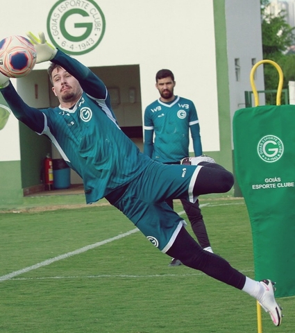 Goiás se reapresentou nesta segunda (19)