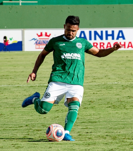 Goiás sai em desvantagem no jogo de ida, das quartas de final do Goianão 2021