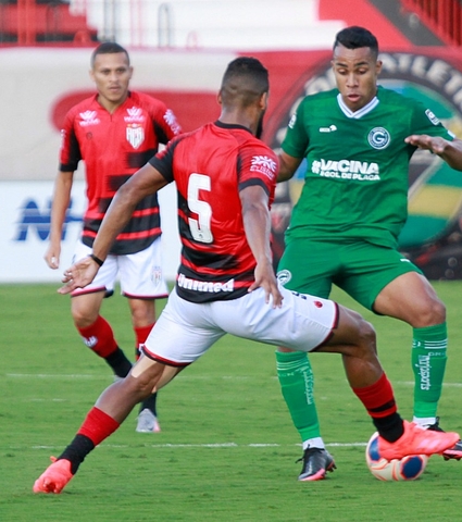 Goiás empata com o Atlético, encerra participação no estadual e foca no Brasileirão Série B