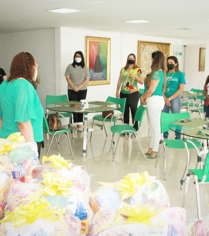 Dia das mães: Goiás faz homenagem para suas colaboradoras