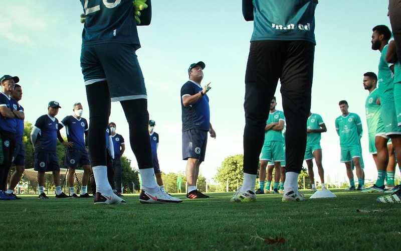 Após vencer a Aparecidense, elenco se reapresenta no CT Edmo Pinheiro