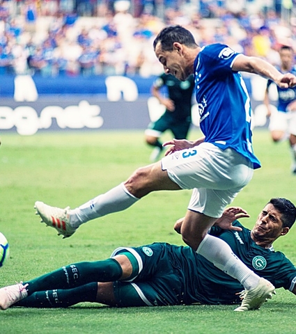 Cruzeiro e Goiás já se enfrentaram em 51 partidas oficiais; confira retrospecto