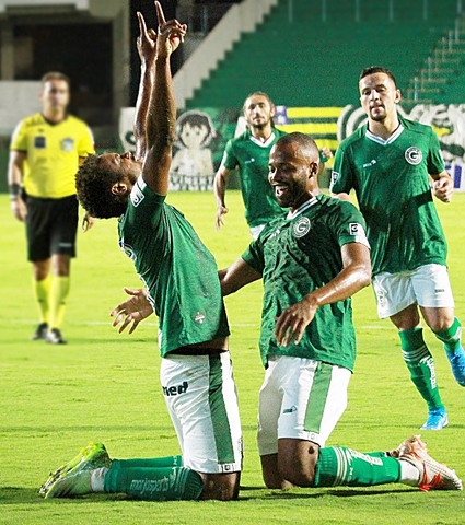Invicto, Verdão se impõe na Serrinha, vence o CRB e sobe na tabela