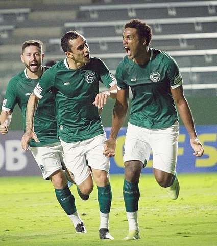 Verdão vence o Avaí por 3 a 0 e assume a vice-liderança