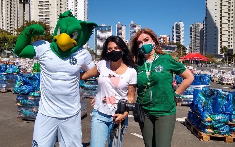 Projeto Mães da Favela FC: Goiás realiza a entrega de doações à CUFA/GO