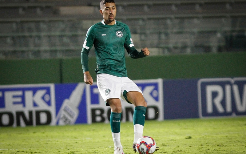 Imprensa nacional repercute vitória esmeraldina sobre o Vasco