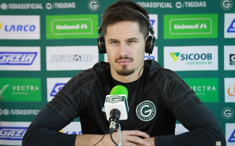 Com a melhor defesa da Série B, Tadeu enfatiza: "Precisamos trabalhar mais ainda."