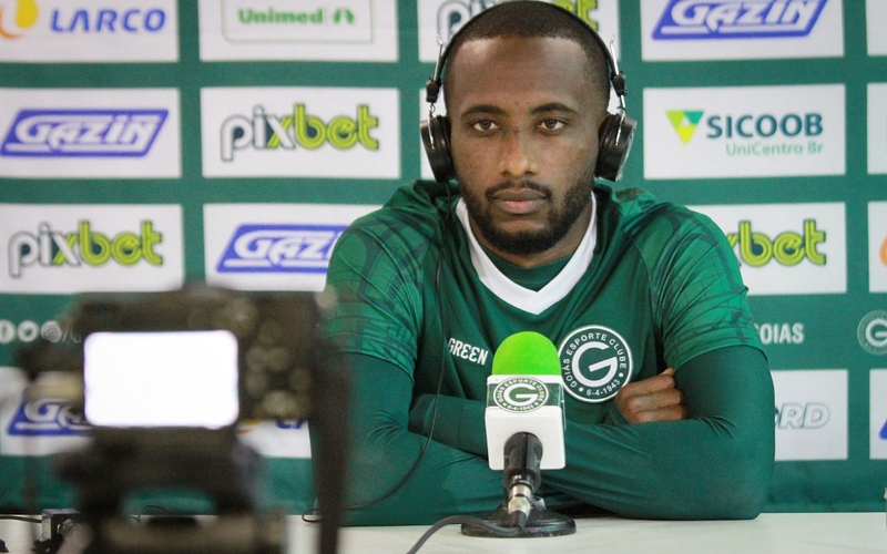 Antes de encarar o Coritiba, Diego enfatiza: “Vamos com muita garra e disposição.”