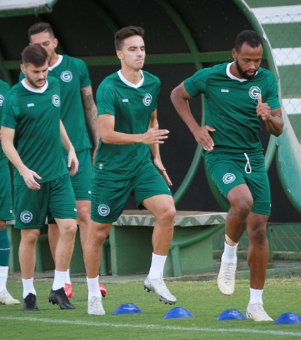 Vice-líder, Goiás se reapresenta de olho na 22ª rodada do Brasileirão Série B