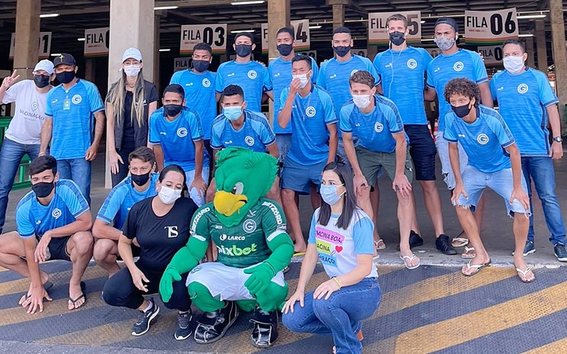 Serviço Social segue apoiando a vacinação dos atletas da base esmeraldina
