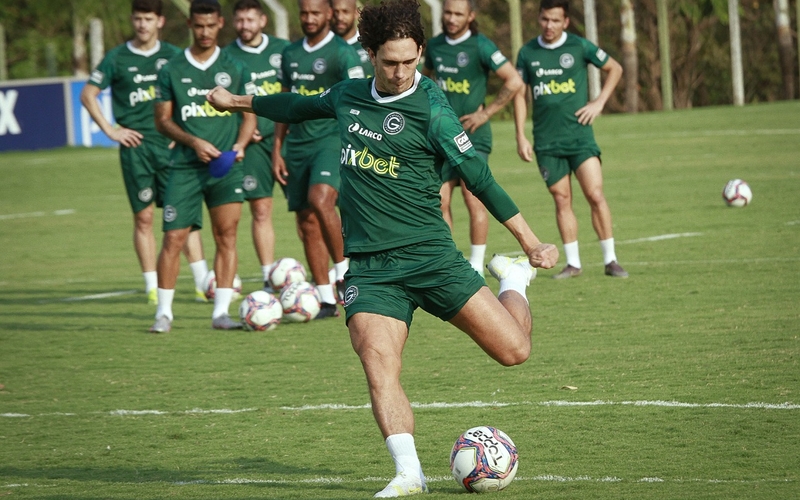 Goiás x Brasil/RS: Verdão finaliza preparação para o duelo que terá o retorno da torcida esmeraldina