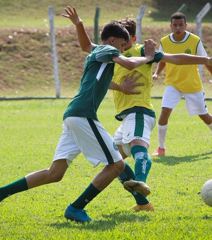 Base finaliza avaliação para nascidos em 2007
