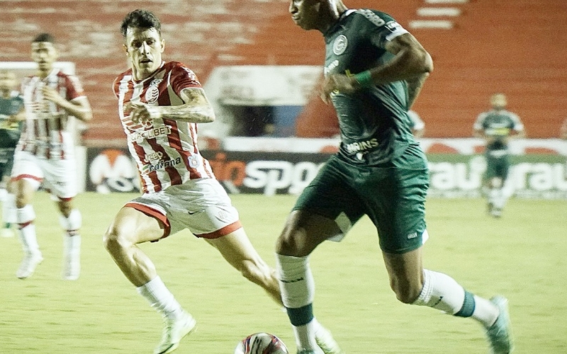 Náutico 3 x 2 Goiás